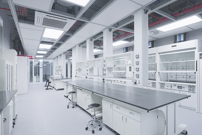 滦平实验室革新：安全与科技的现代融合
